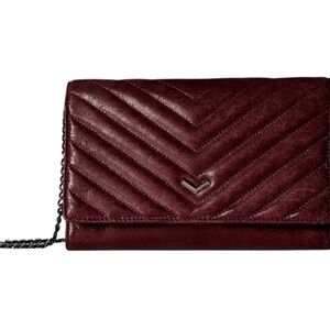 BOTKIER NEW YORK Soho Quilted Leather crossbody clutch wallet On A Chain. NWOT